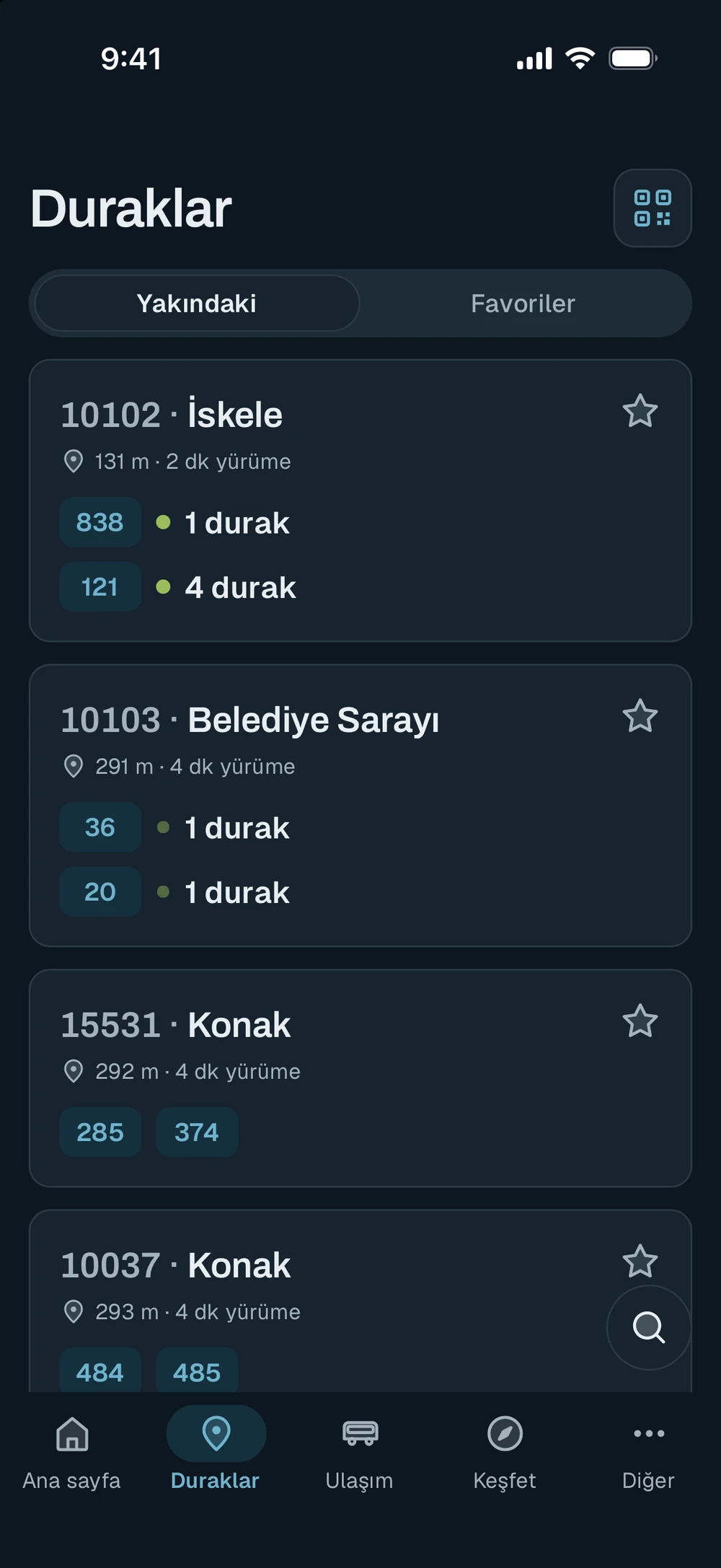 Koyu temada duraklar ekranı